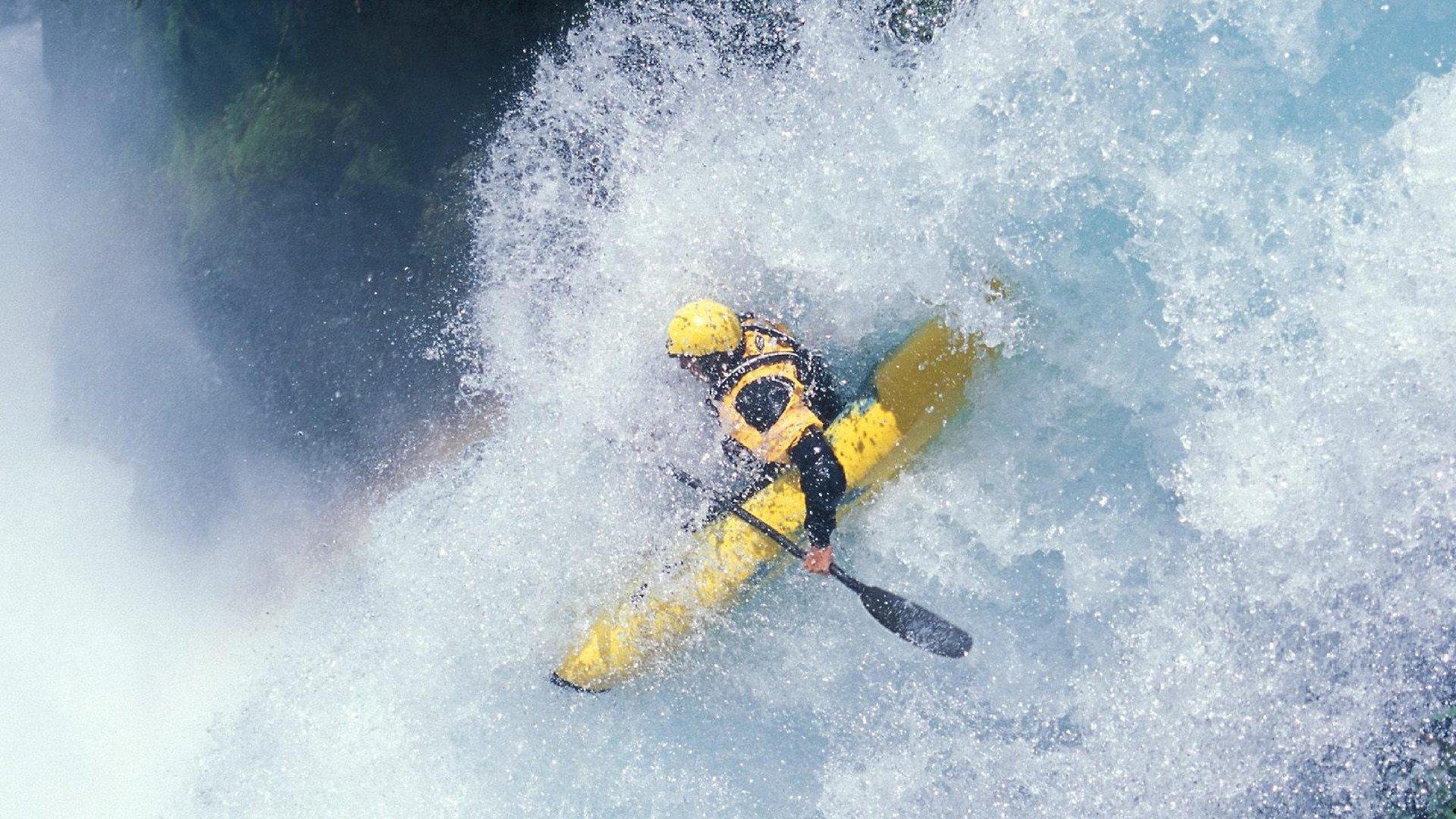 中国跳水队包揽世锦赛四金 小将全红婵再现水花消失术